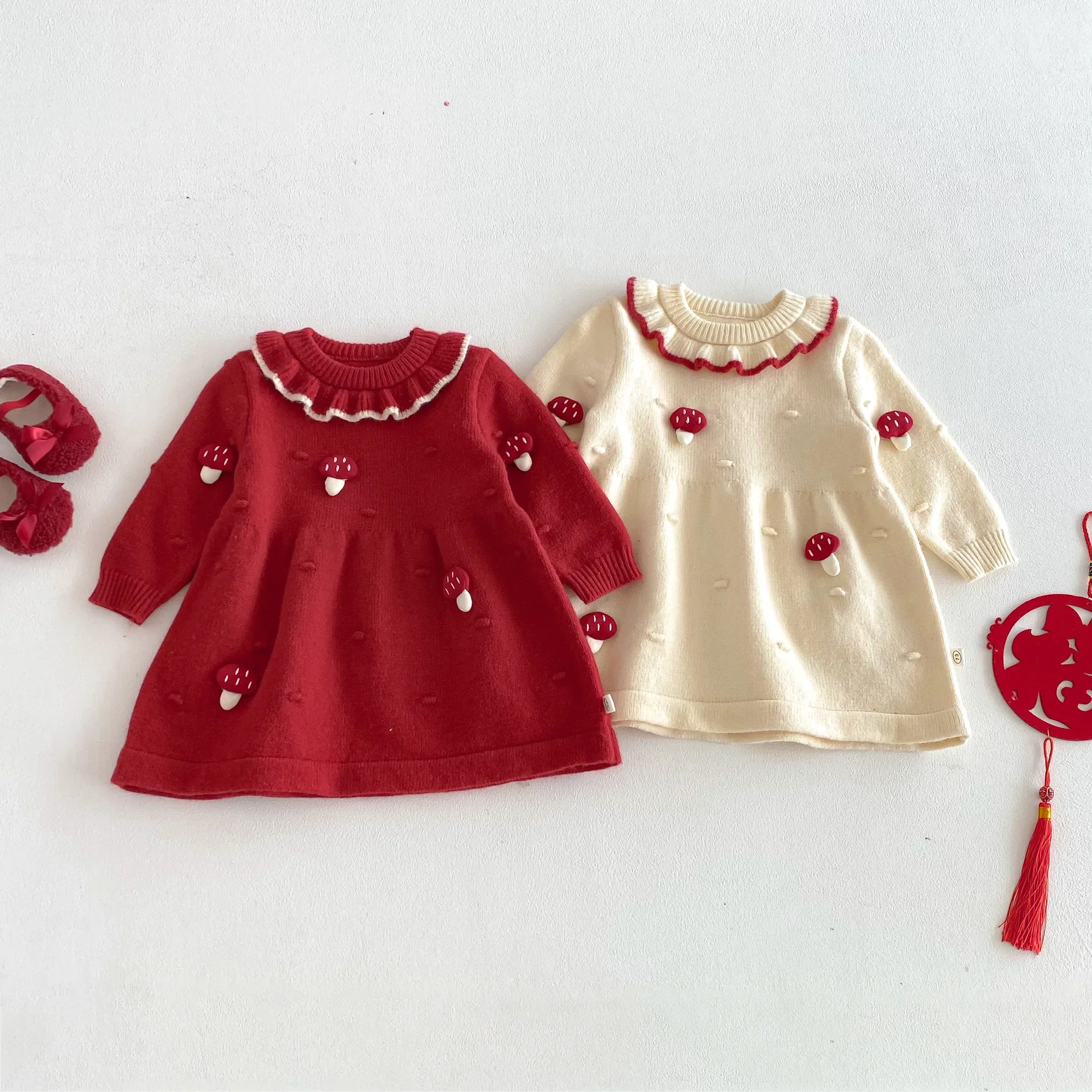 

2025 New Year 0-5Y Kids Girls 3D Mushroom Knitted Dress Baby Cute Ruffle Collar Sweater Dress Children Fashion Casual Dresses