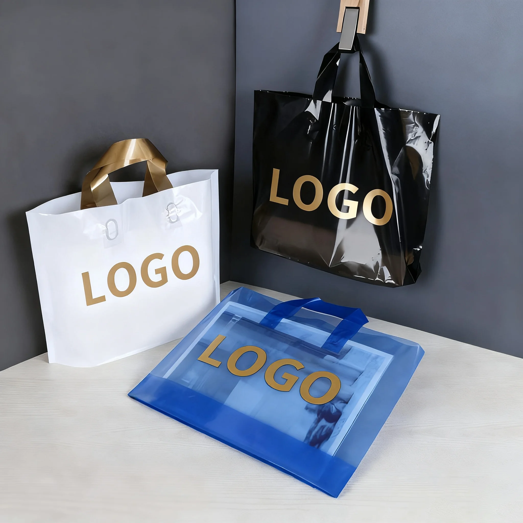 200-bolsas-de-compras-coloridas-personalizadas-con-asa-logotipo-de-un-color-impreso-en-ambos-lados-diseno-gratuito-bolsas-de-regalo-de-plastico