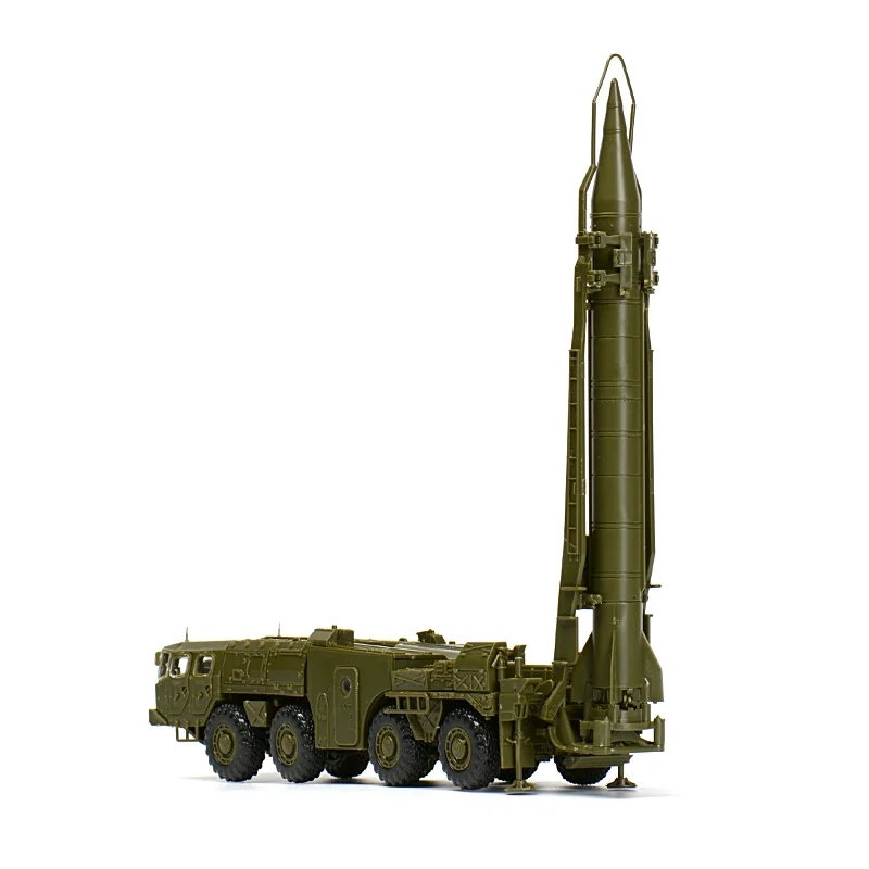 4D 1/72 Peluncur Soviet 9P117M1 dengan Roket R17 dari Kompleks Rudal 9K72 Elbrus Scud B Model Puzzle Perakitan Mainan Militer