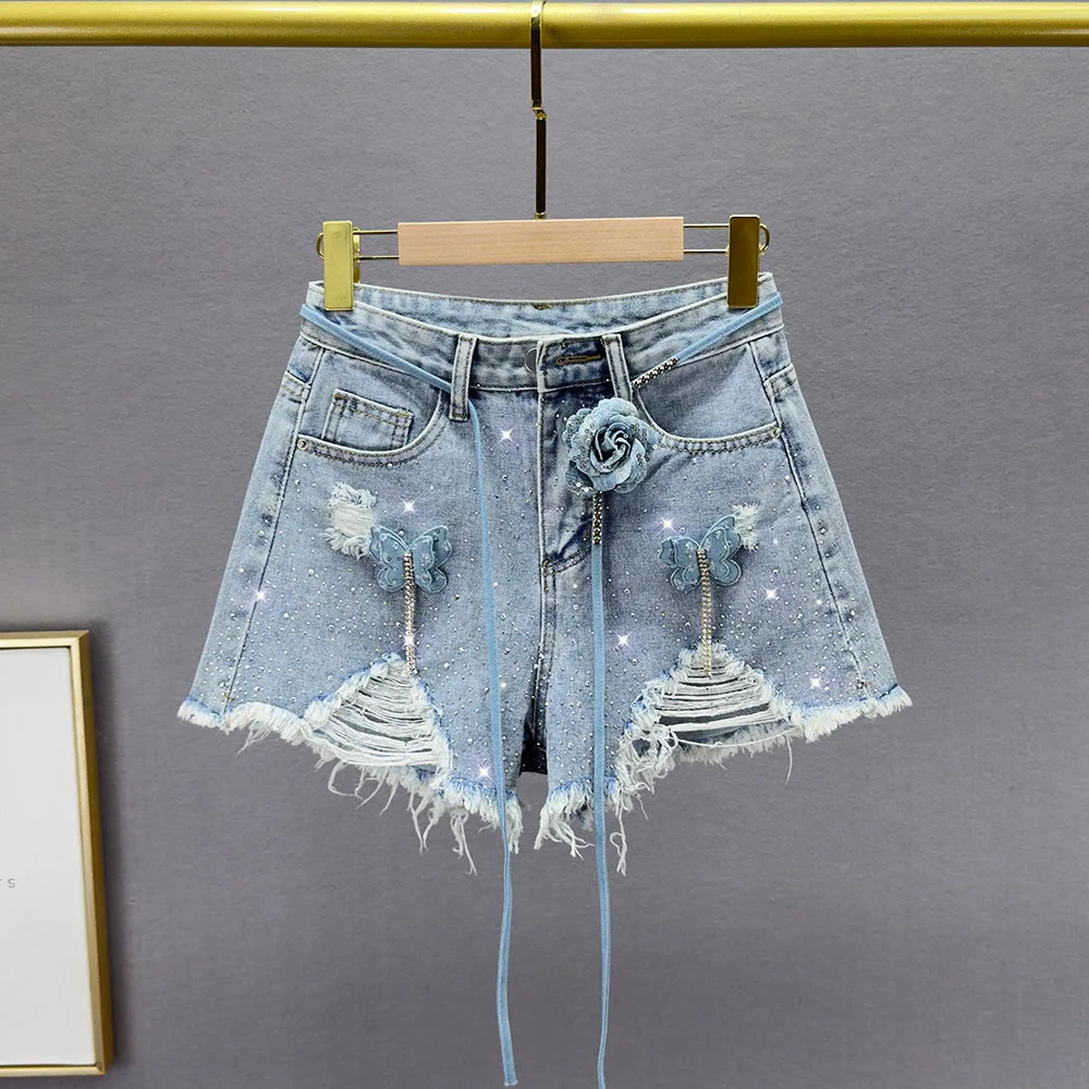 

Bright Diamond Flower Design Women's Jeans Summer High Waist Loose Version Casual Style Trendy Streetwear Hot Pants For Women