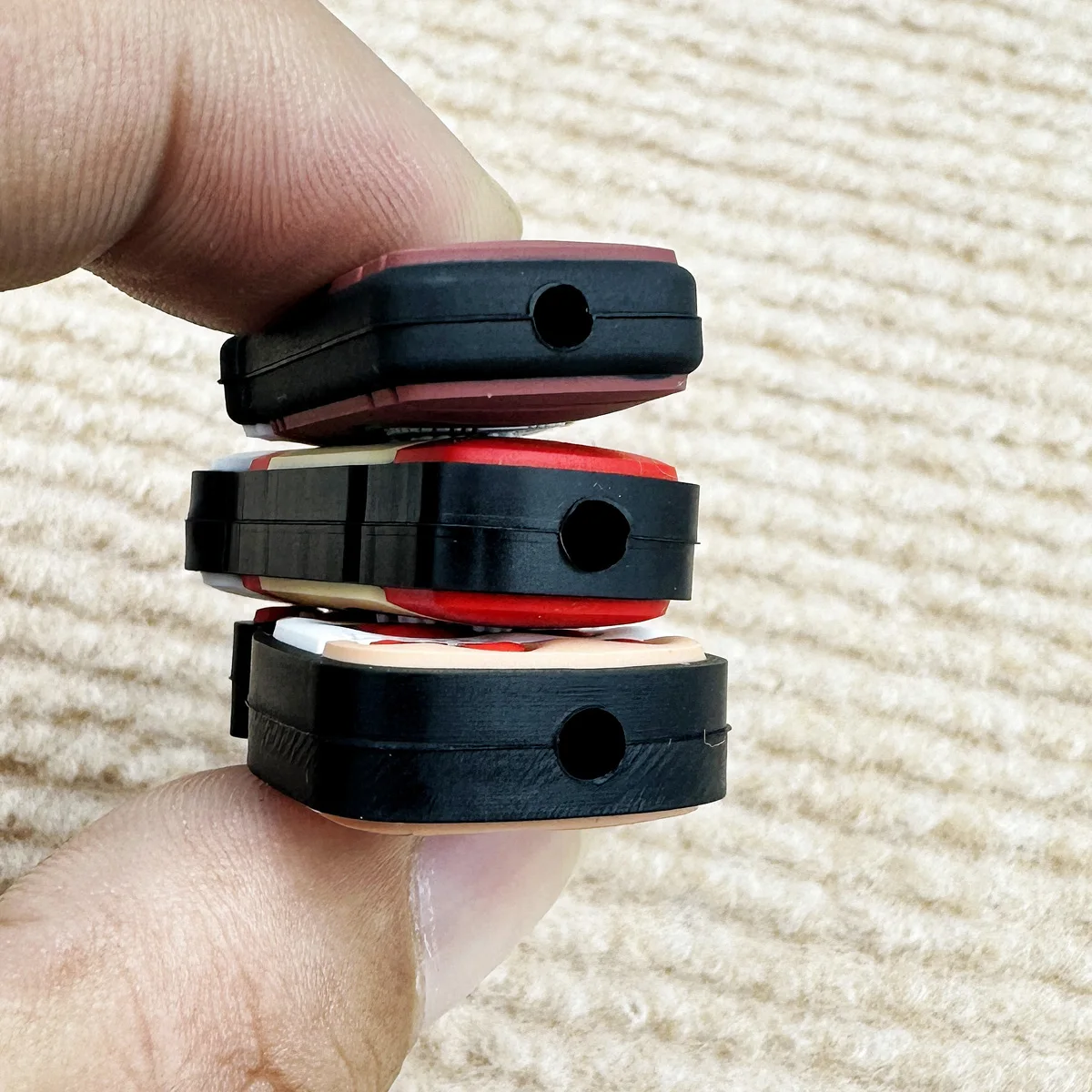 シリコーンビーズ 10 個新しいモンスターフォーカルビーズベビーネックレスペンダントおもちゃ DIY ストリングペンビーズジュエリーアクセサリーギフト