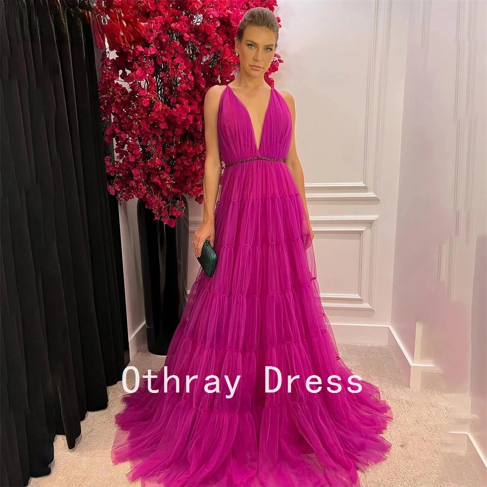 Classic Fuchsia Tulle Prom Dresses With Train Long Halter V-Neck Saudi Formal Party Gowns A-Line Open Back Vestidos de noche