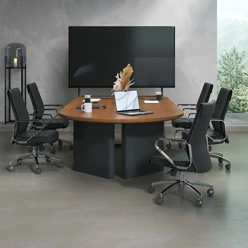 

Комбинация стола и стула для переговоров из цельного дерева, офиса, конференц-стола и стула, простой бизнес-свет, роскошный продвинутый тренировочный смысл