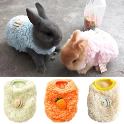 Suéter de invierno con conejito y gatito, ropa de terciopelo cálido, jerseys para animales pequeños, chaqueta Chinchillas de conejillo de indias, ropa para mascotas