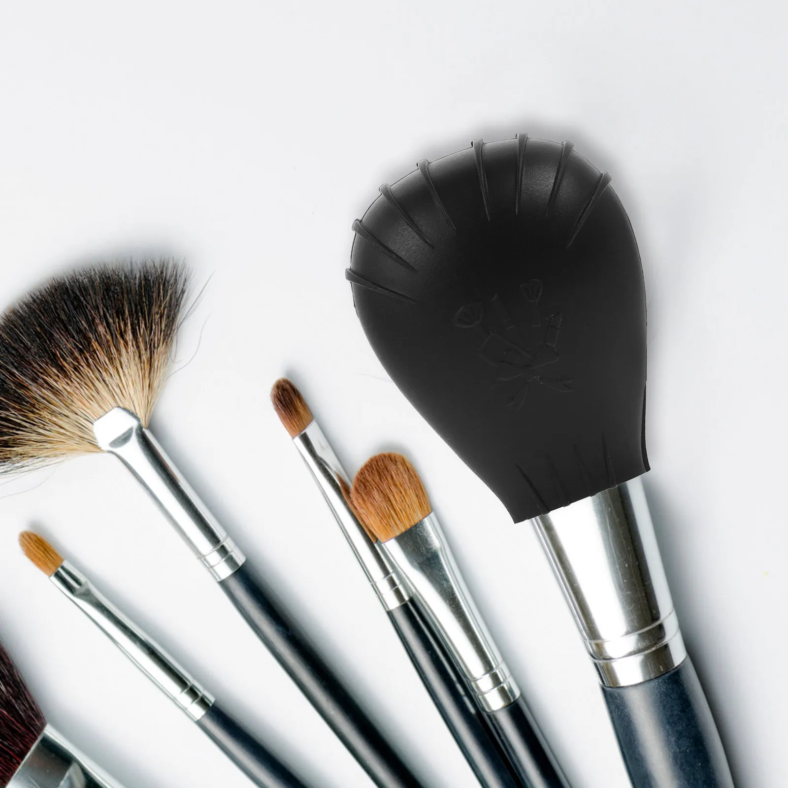 

6Pcs Makeup Brush Covers Silicone Reusable Protective Travel Brush Storage Sleeve Organizer Makeup Storage Covers