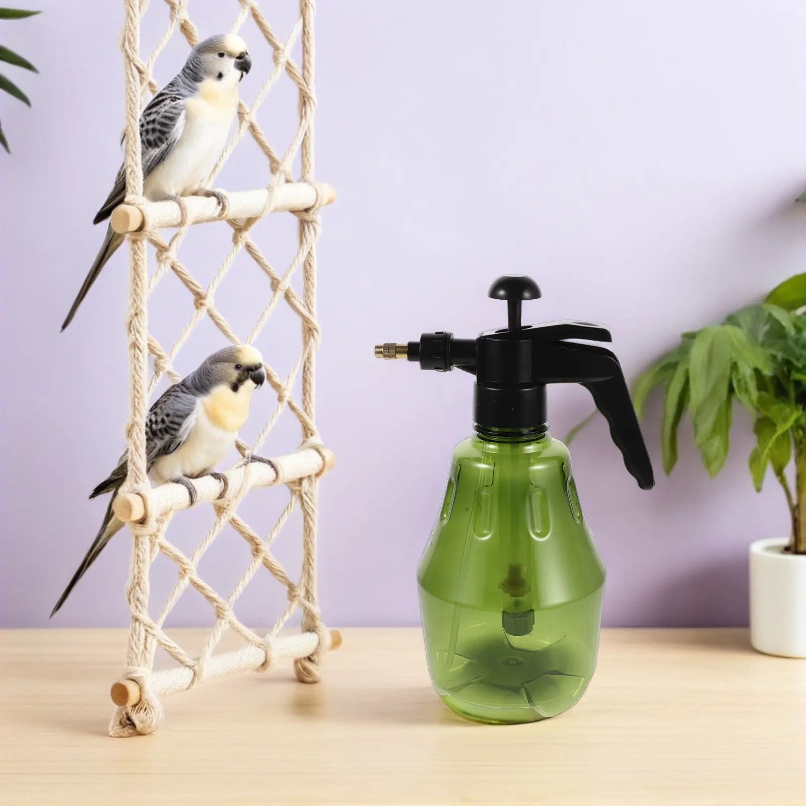 Bird Bath Sprayer Ultrafine Avian Pump Mister Handheld Pet Bird Bath Mister Adjustable Nozzle 1.5L 50.7oz for Parrots Cockatiels