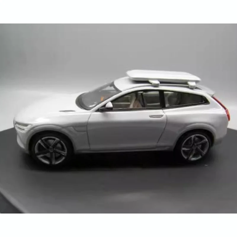 Diecast 1/43 VOLV V90cc CONCEPT XC COUPE 2014 Simulation Resin Car Model Classics Adult Souvenir Gift Static Display