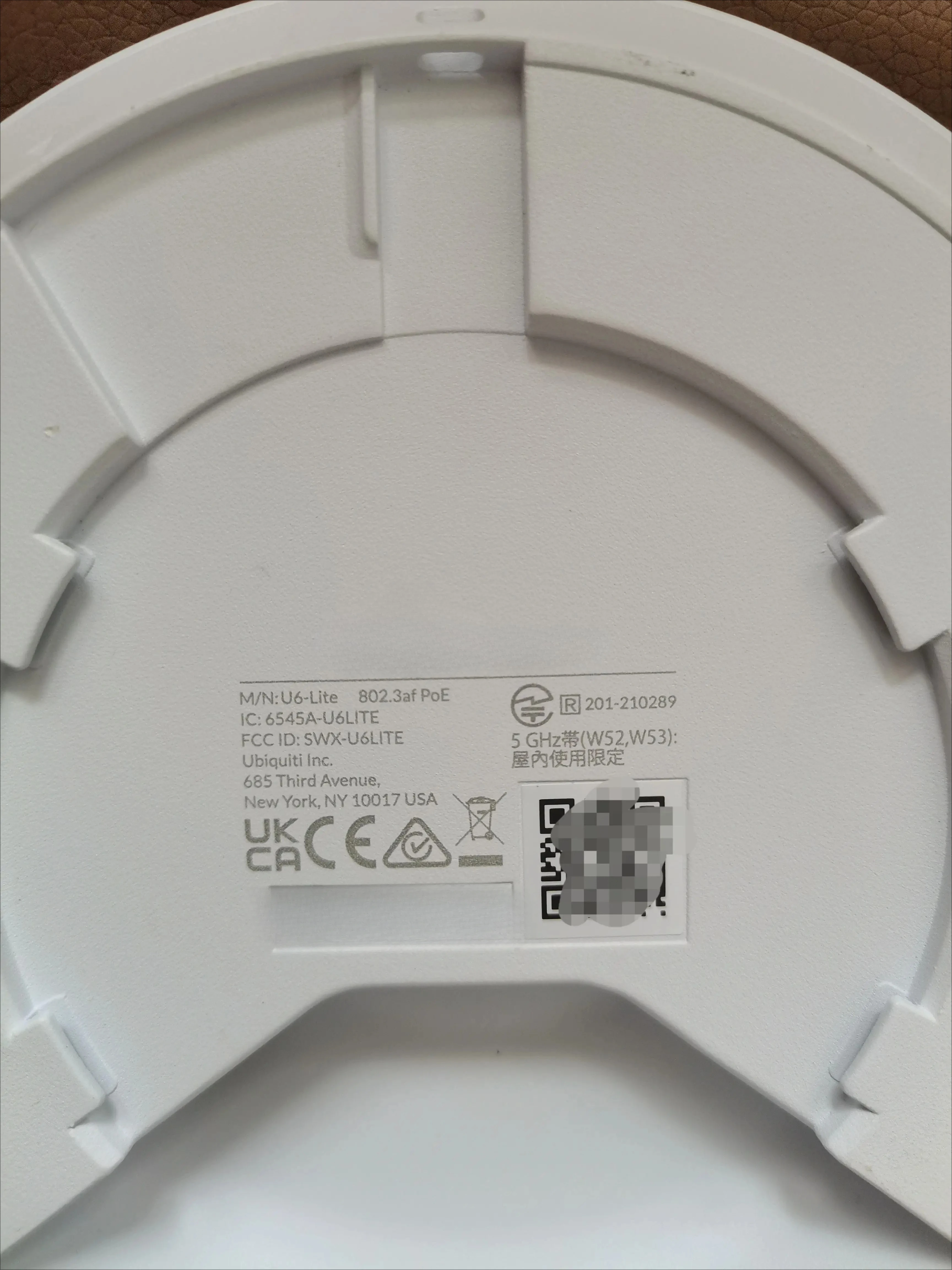 Enterprise Ceiling-Mounted WiFi Access Point | UniFi AC Series (PRO/LR/LITE/NanoHD) Gigabit Wireless - view 3