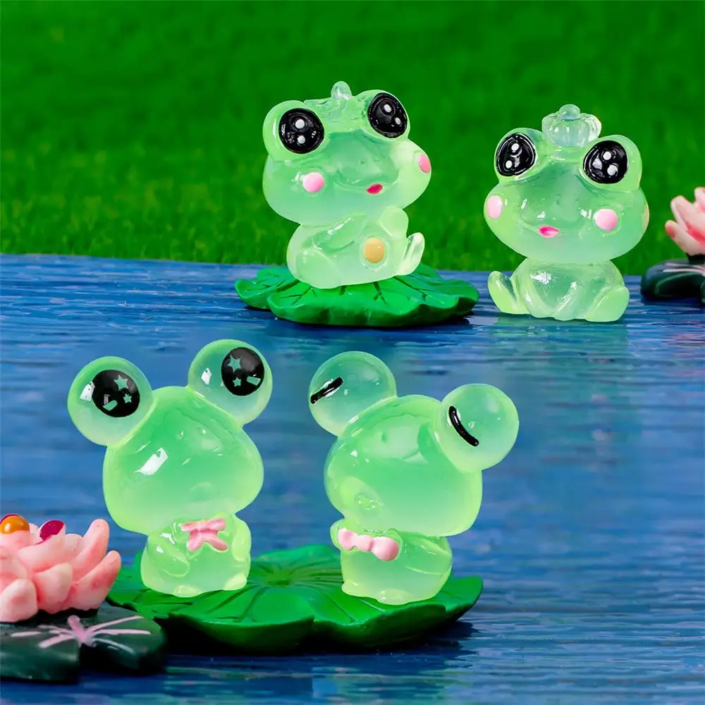 1pcs Cute Resin Luminous Green Frog Charms Decoration Animals Pendant Flatback for Keychain DIY Jewelry Making Findings C1468