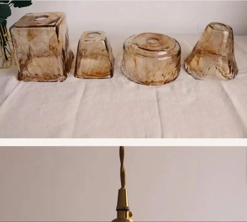 

Brass Creative Retro Bedroom Bedside Lamp Restaurant Homestay Bar Porch Clothing Store Glass Chandelier