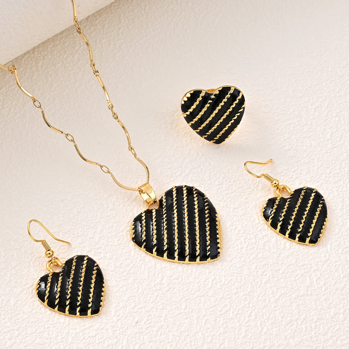 Stylish Black Bilum Pendant Ne - огляд і ціна Women Fashion Png
