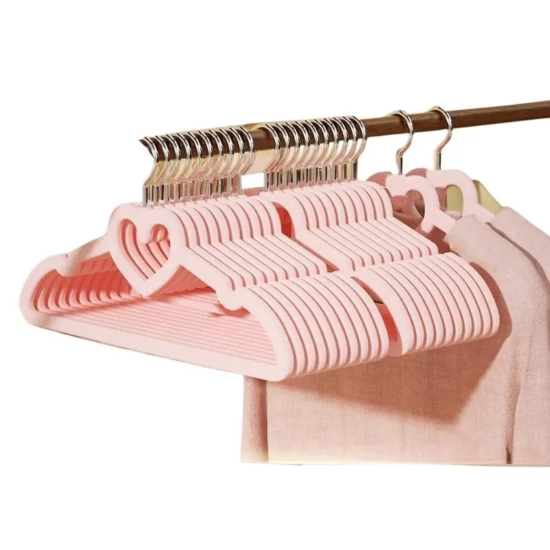 10 Stück niedliche, herzförmige Kleiderbügel, die Platz sparen und rutschfest sind, ideal für die Organisation von Kleidung im Kinderzimmer oder im Kleiderschrank. – Detail 3