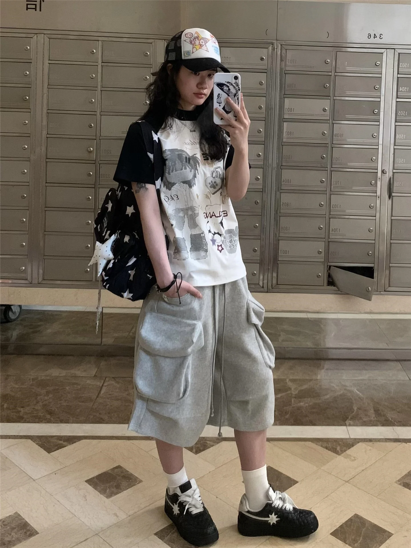 

Серые женские летние тонкие свободные спортивные шорты с большими карманами, на шнурке, укороченные, широкие брюки-кюлоты