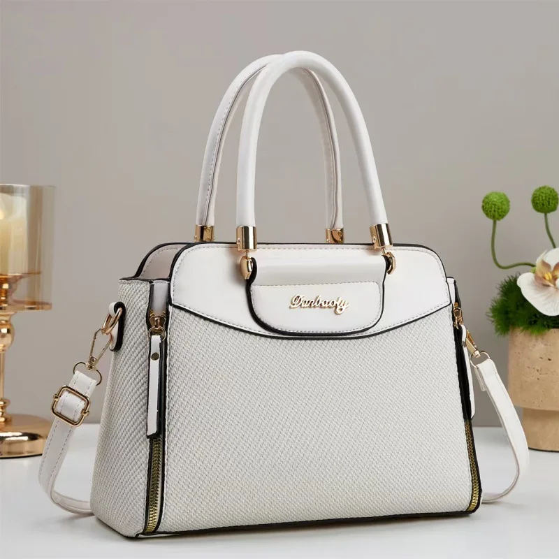 

Chic Trendy Women's Luxury Look Tote Bag - 3-in-1 Shoulder/Crossbody/Top-Handle with Spacious Interior