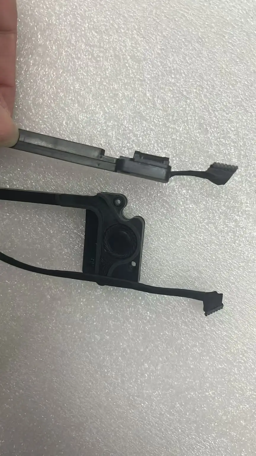 Nowy zestaw głośników OEM do laptopa Macbook Pro 13 cali A1502 ME864 ME865 ME866 — zdjęcie produktu 5