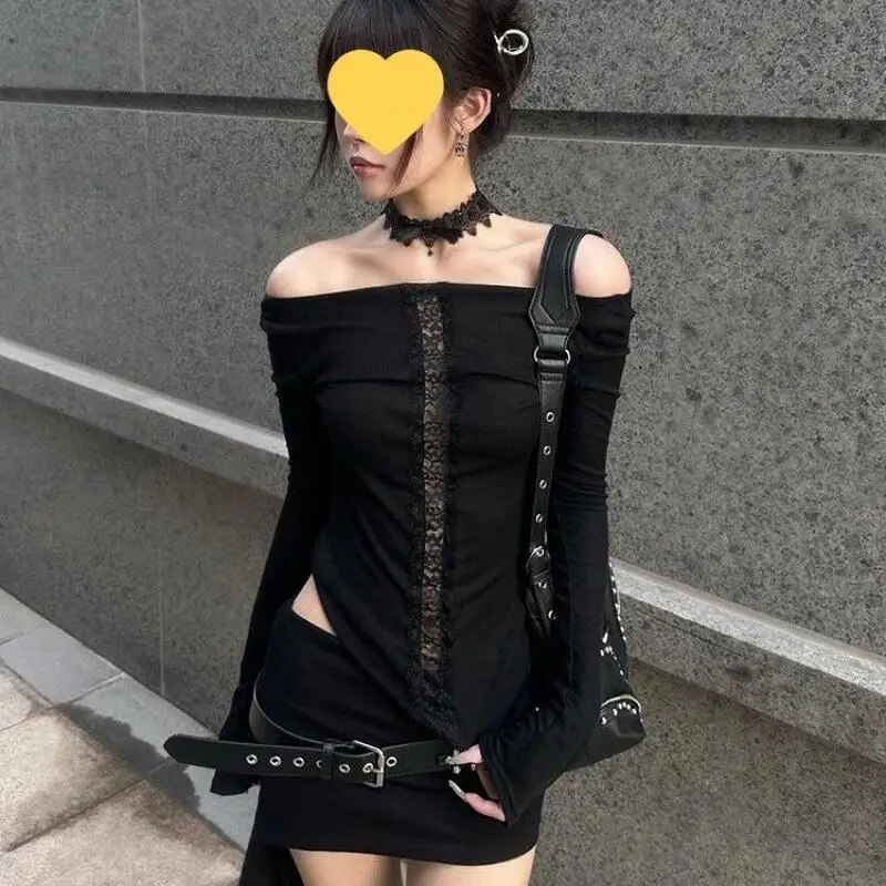 Y2K Girls' Black Lace Patchwork Hollow Long Sleeved T-Shirt for Spring and Autumn Hot Girls Slim Fit Reversible Tops Versatile