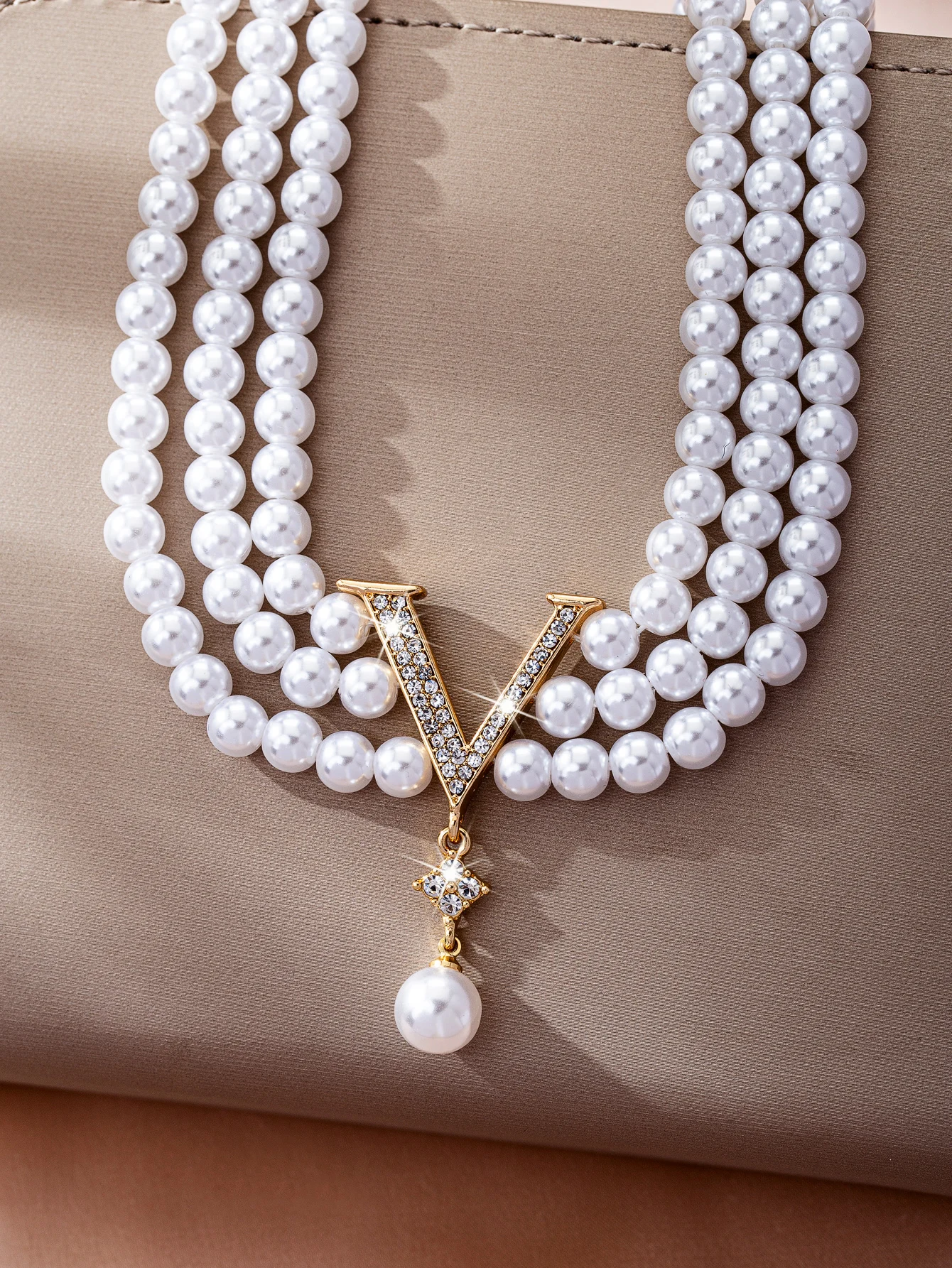 Elegante Sommer-Luxus-High-End-Damenschmuck-Halskette mit Imitationsperle – Detail 1