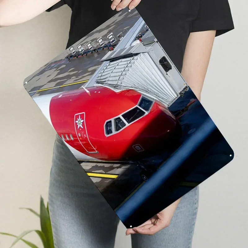 إديلويس A320 في مطار زيوريخ صفيح تسجيل طائرة ملصق لوحة معدنية عتيقة علامات معدنية مخصصة لتزيين جدران الفن