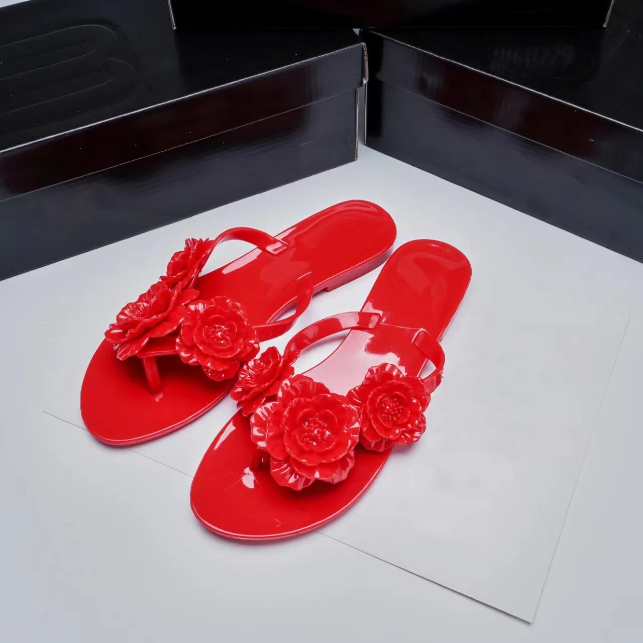 Hot Retro Fashion Summer Women Jelly Shoes Camellia flip-flops Ladies Outside Wearing Flat Beach Slippers SM233