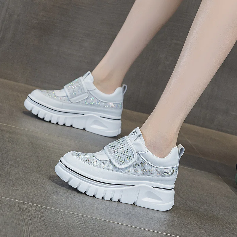 

Women's Sporty Flat Heel Thick Bottomed Casual Shoes Leather Spring New Style Increased Height Platform Fashionable All-Match