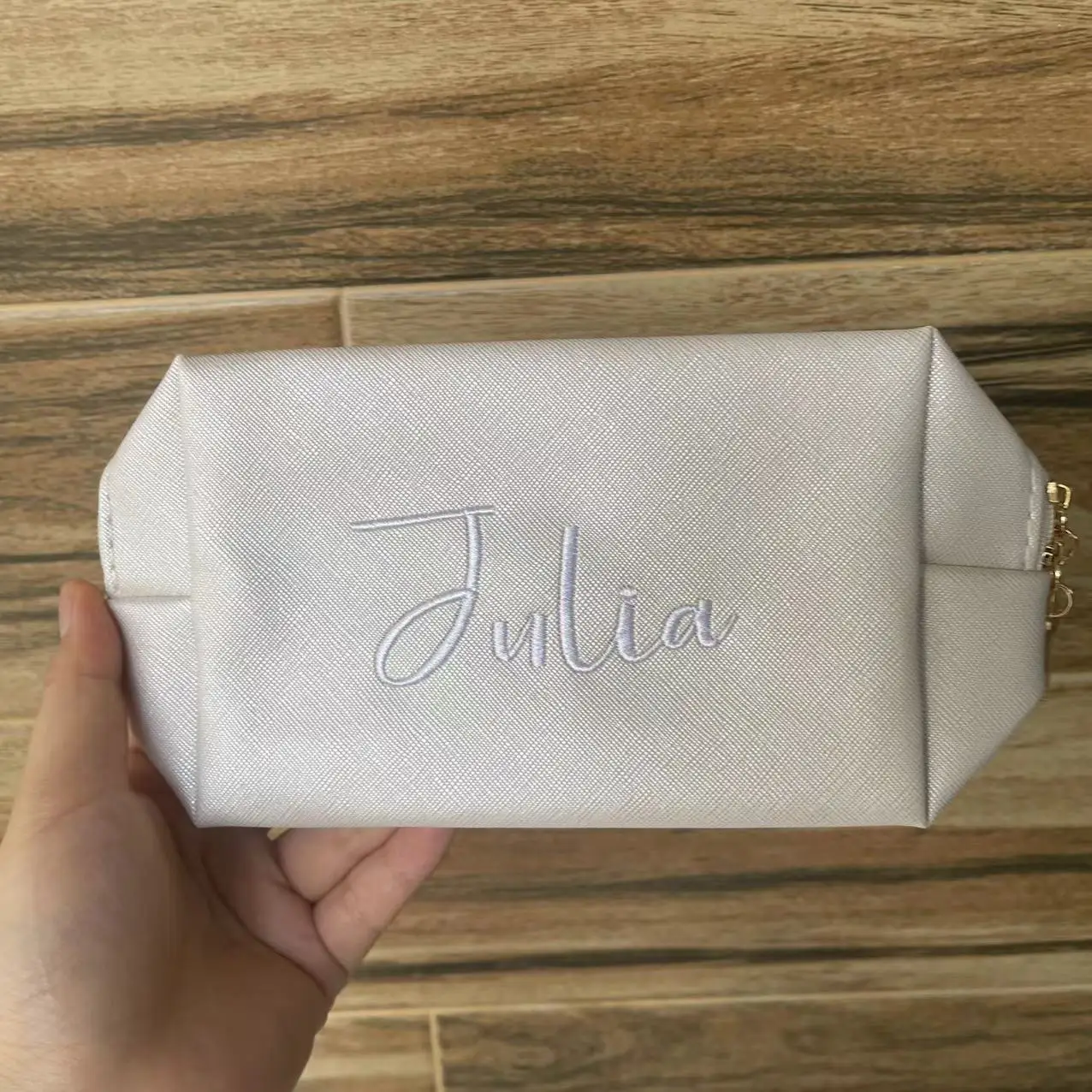 

Personalized Embroidery Small Makeup Bag PU Leather Travel Cosmetic Pouch Toiletry Bag for Women Portable Water-Resistant