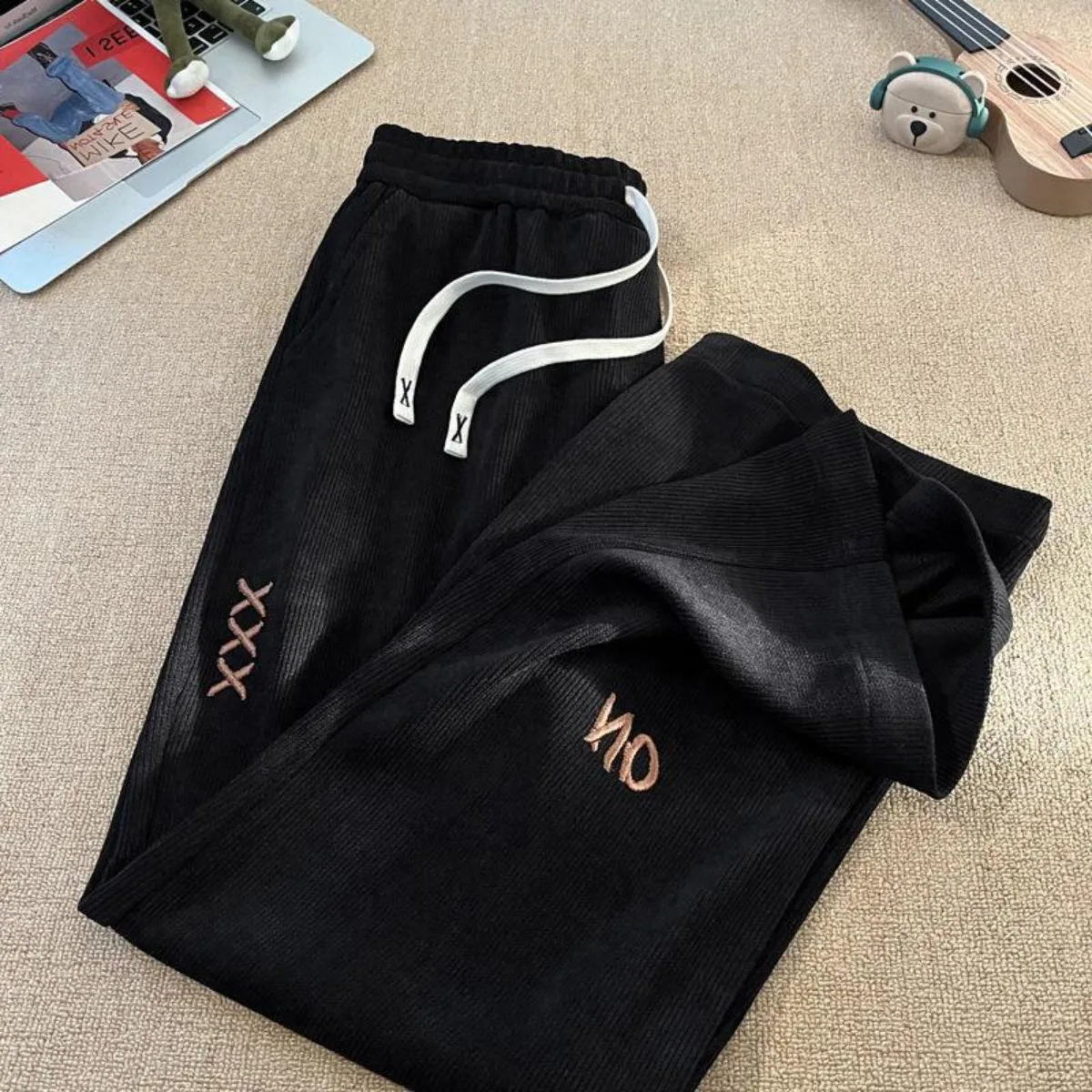

Men Casual New Fashion Pants Loose Fit Mid-Waist Loose Sport Pants Men Commuter Wear Breathable Loose Trousers Work Wear