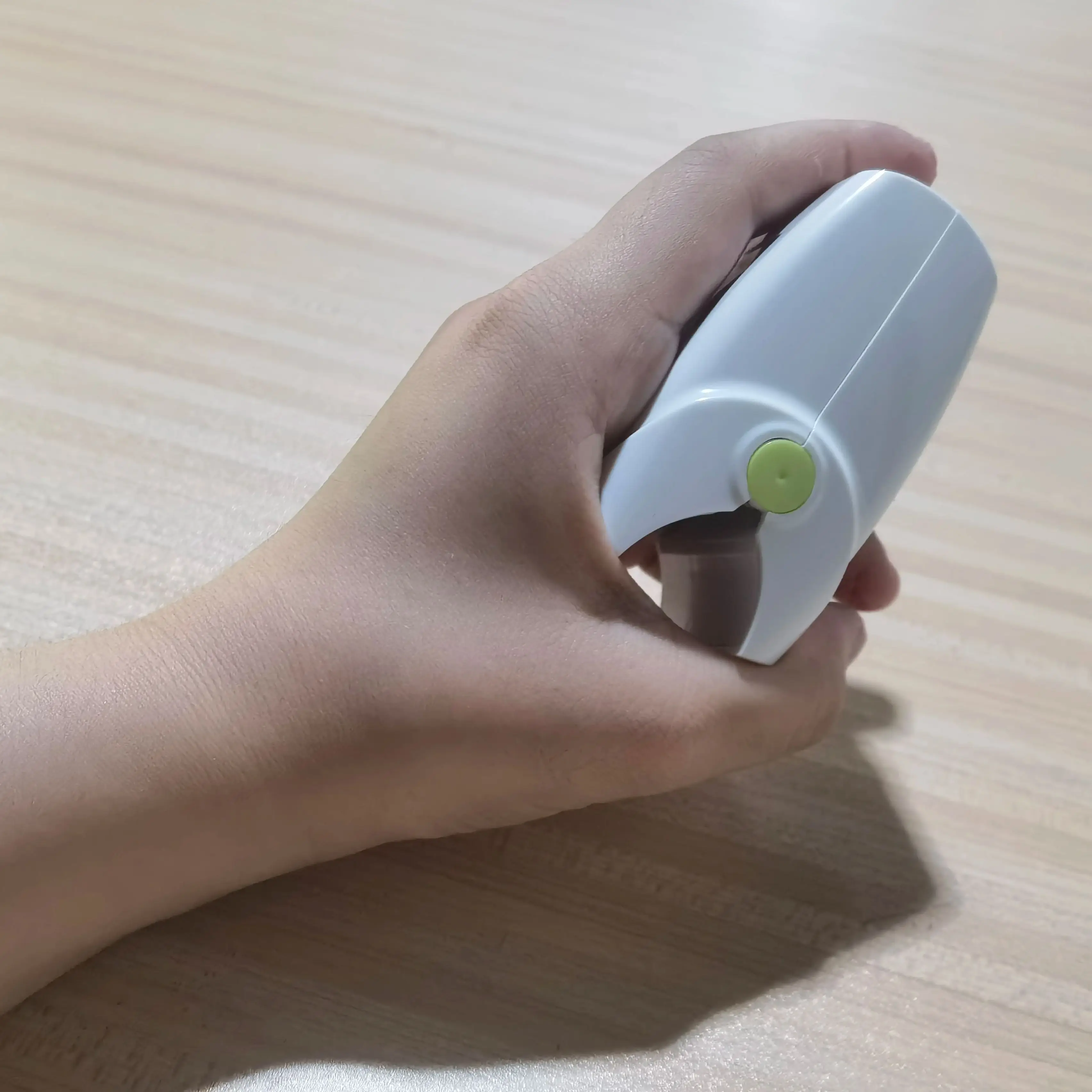 

2-in-1 COZING Nail Care Laser, for Fungus Treatment & Nail Cleaning, Improve Nail Appearance and Health, Home Use Device