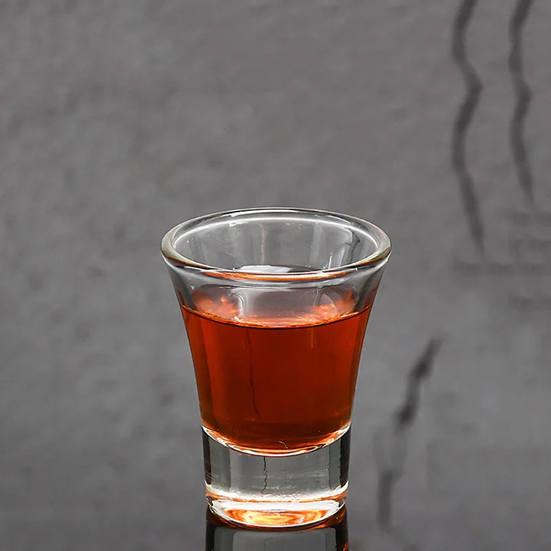 Copa de vino pequeña de lujo de 15ml/30ml/31ml, vaso de chupito clásico, taza de espíritus de alta gama, tazas transparentes de Vodka Bourbon, accesorios de Bar