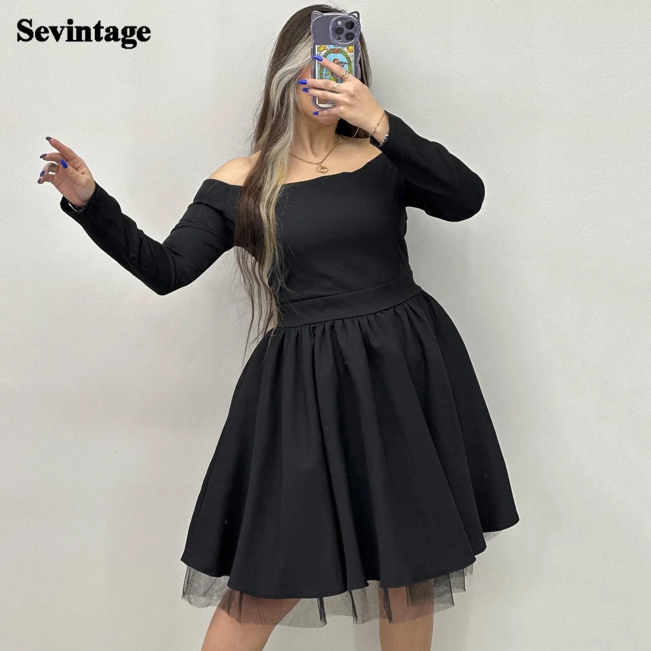 

Sevintage Simple Black Mini Prom Dresses Long Sleeves Off The Shoulder Above Knee Satin Cocktail Dress Formal Party Women Gowns