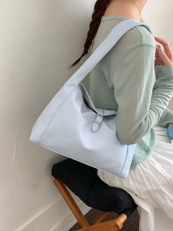 

Новая стильная сумка-тоут/наплечная сумка 2026 года с большой вместимостью