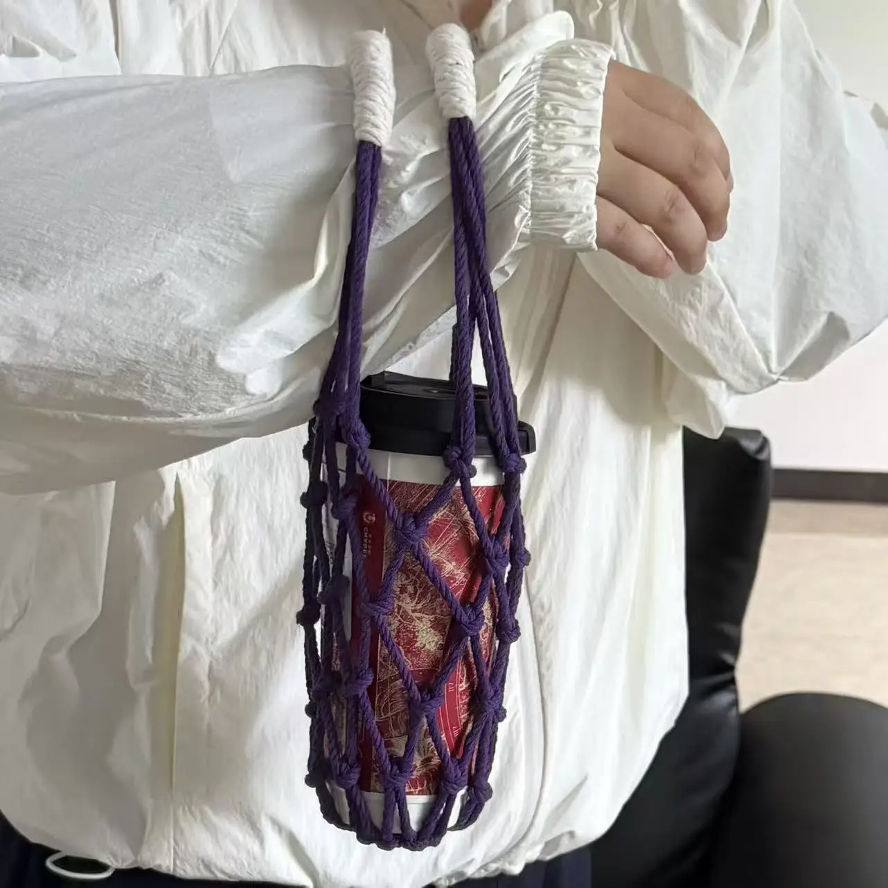 5pcs Portable Reusable Rope Net Cup Holder with Short Handle Anti-Scald Drink Carrier Knitted Water Bottle for Takeaway Coffee - view 2
