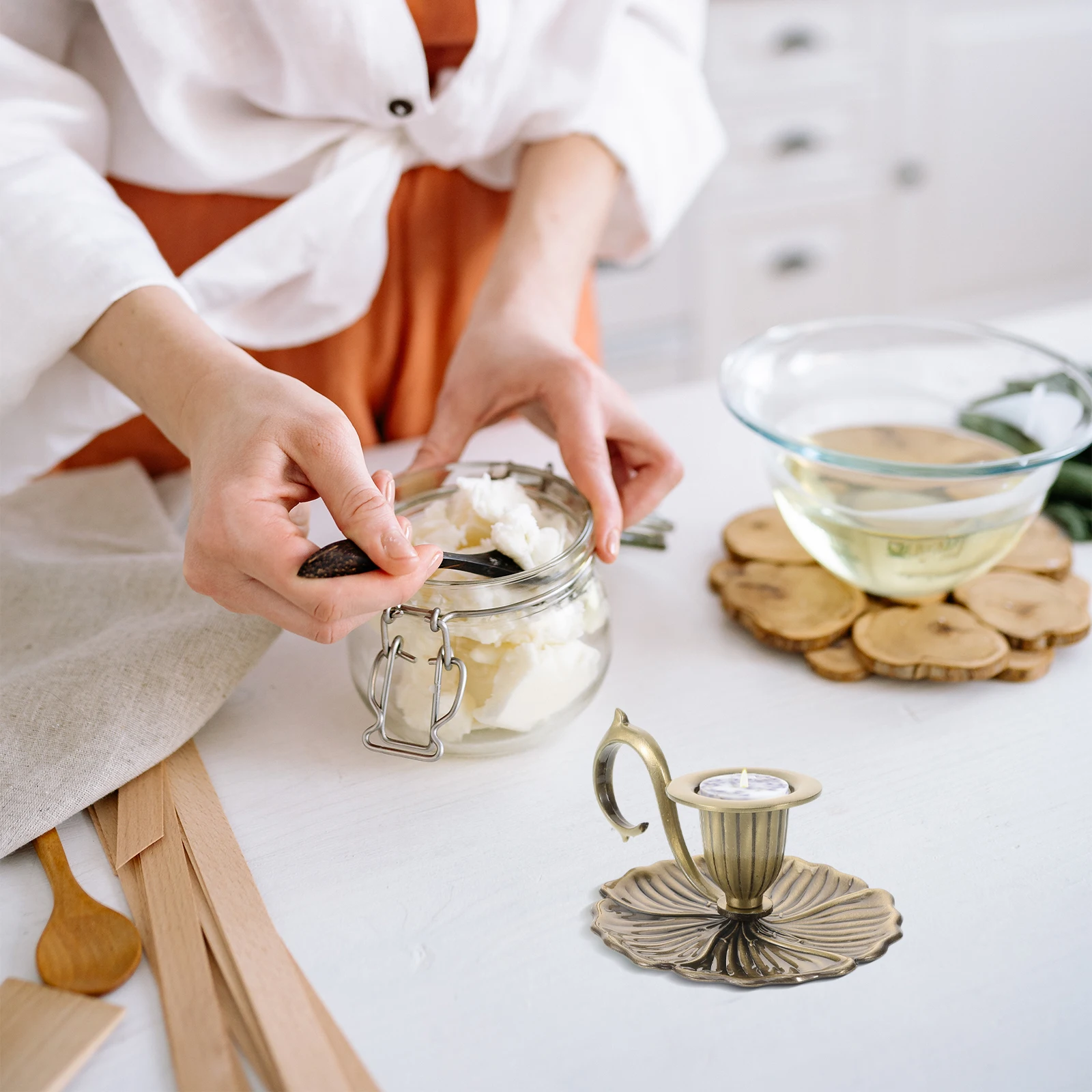 

Vintage Holder Centerpiece Metal Candlestick Stand Decorative Desktop Ornament For Room Party Wedding Christmas Zinc