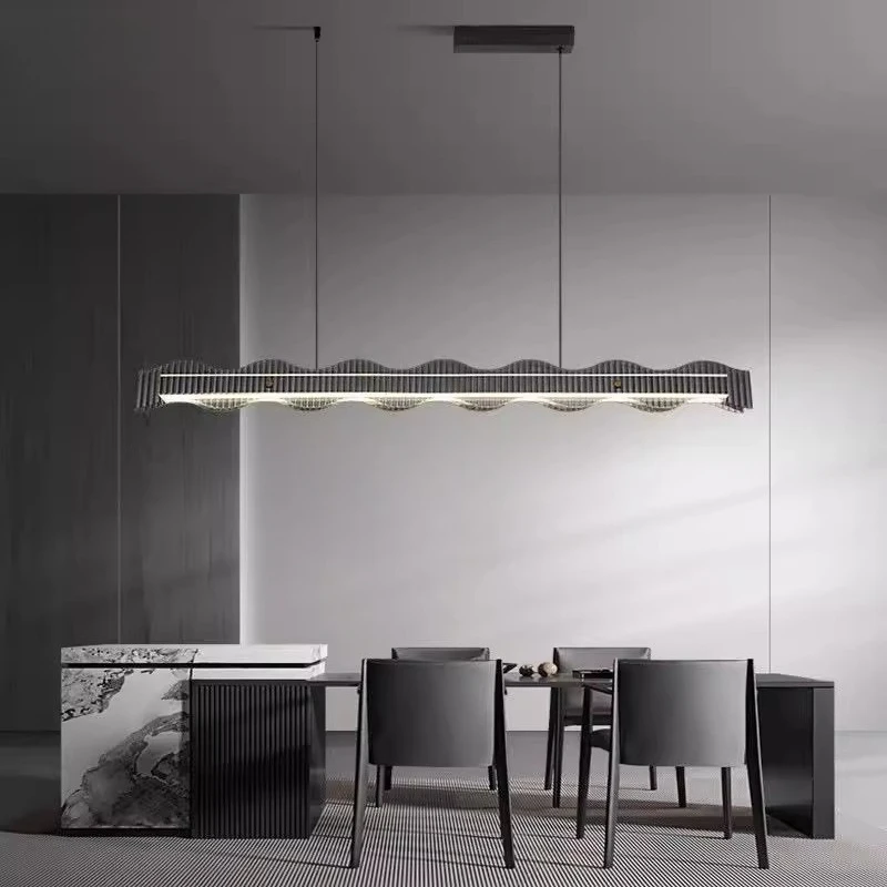 Light Luxury Restau…