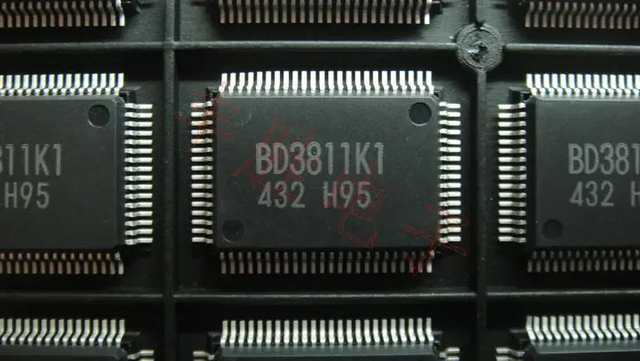 BD3811K1 BD3811 6ch Volume with 8ch Input Selector QFP-80