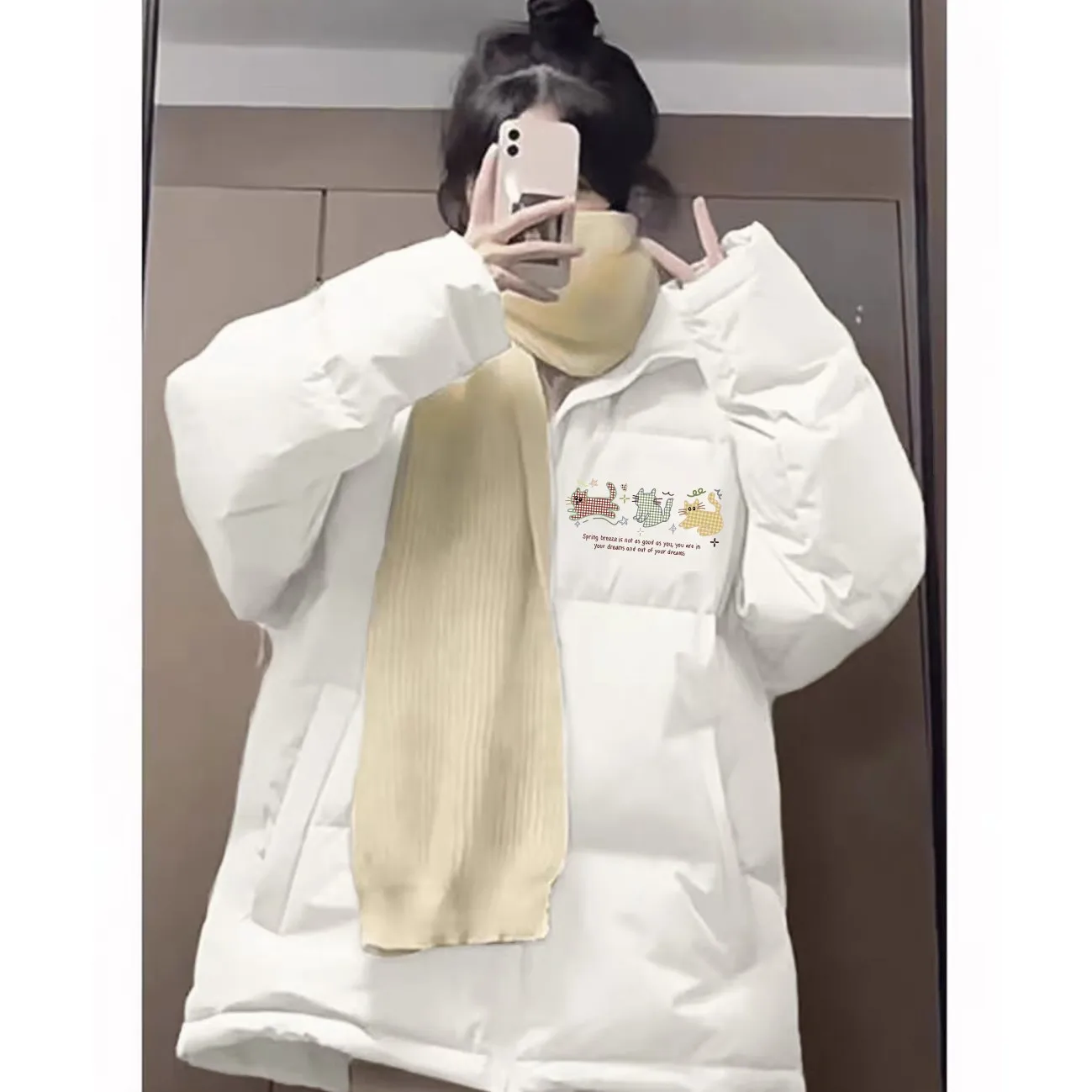 

Пальто-парка из натурального меха для женщин: молодежный стиль, тренд для подростков, современный подход, стильный образ