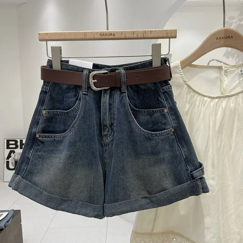 Neue Retro-Jeansshorts mit gerolltem Rand, 2025, hohe Taille, lockeres gerades Bein, A-Linie, weites Bein, schicke Tasche, heiße Jeanshose