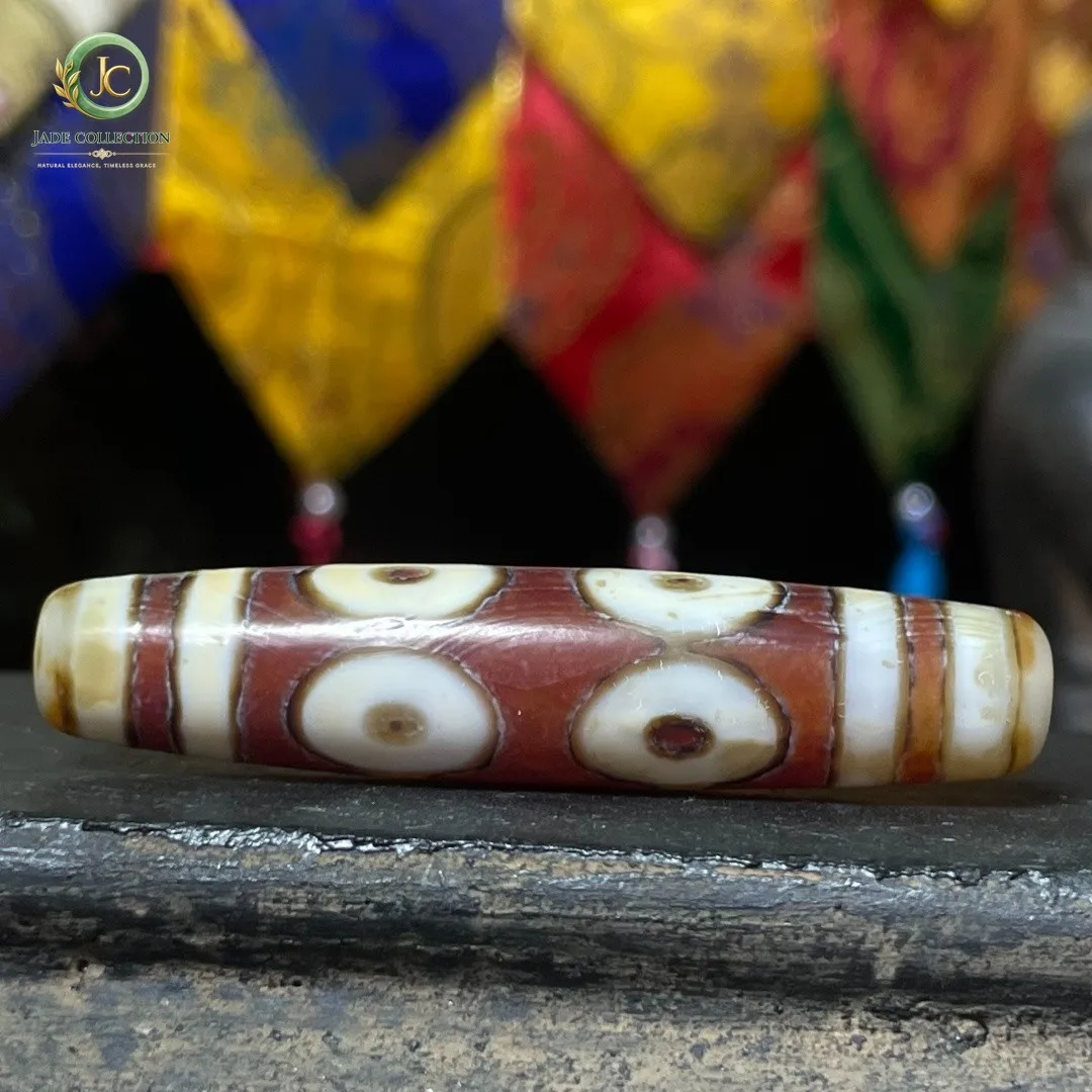 Tibetan Nepalese Himalayan Bead Ancient Agate Old Dzi Talisman 8 eye Bead Amulet