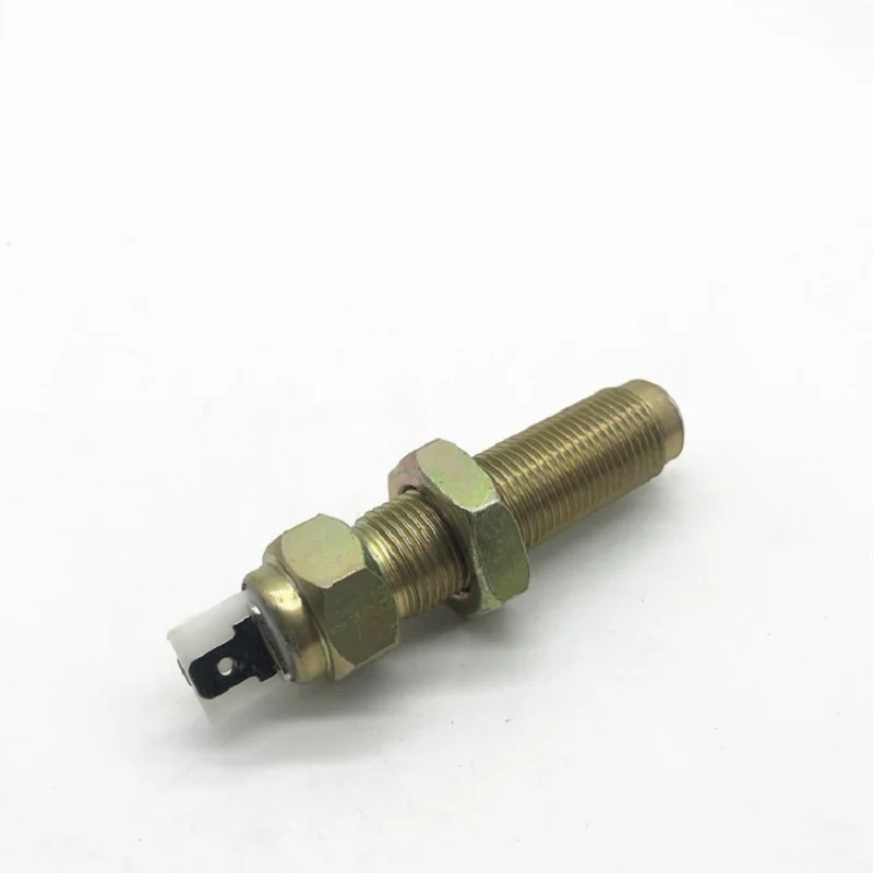 lnductive Plug Speed Sensor for Yuchai YC55 YC60 YC85 YC135 YC215 YC225 Excavator Parts