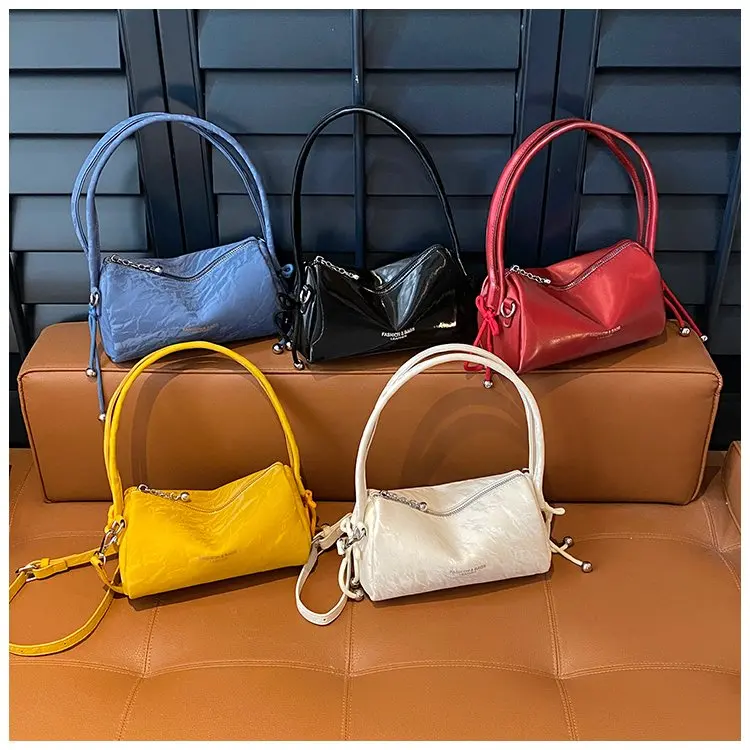 

2025 Winter 567 New Fashion Versatile Handbag Trendy Fashion Commuter Bag Shoulder Bag Underarm Women's Bag