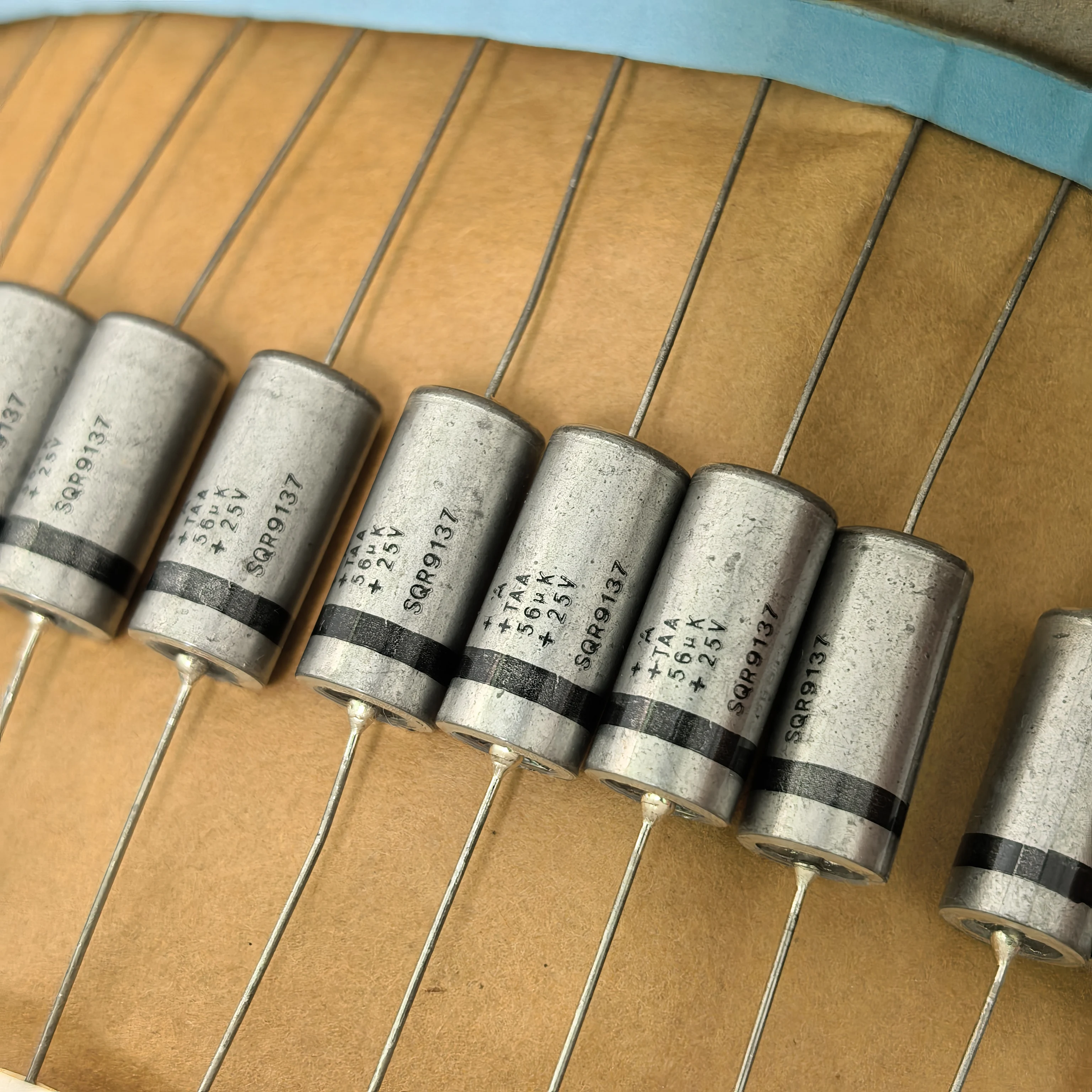 3 шт./TAA серии 56 мкФ 25 В TAAD566K025 лихорадка аудио танталовый конденсатор из США