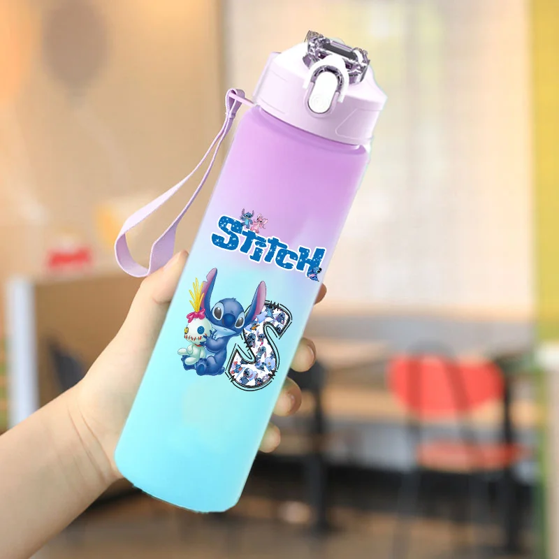 Lilo & Stitch 750ml Lettera AZ Bottiglia d'acqua stampata Cartoon Anime Modello Bottiglie d'acqua Ragazzi Ragazze Articoli per bevande carini Regali di compleanno