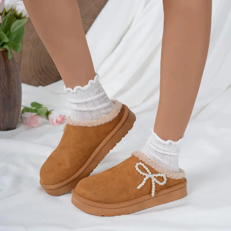 

Luxury Pearl Chain Bowknot Cotton Slippers Women 2025 Winter Comfort Thick Bottom Fur Indoor Slippers Warm Short Plush Slides