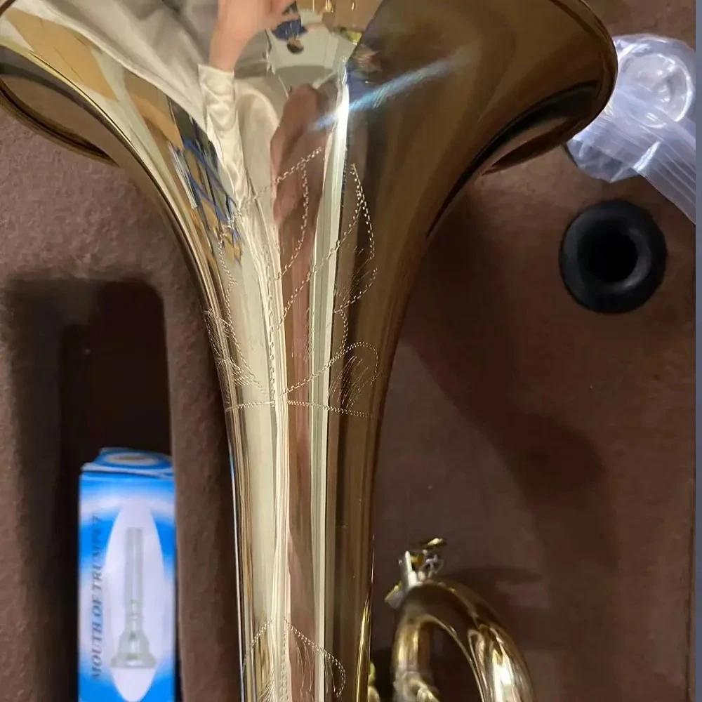 

2026 hot new High-quality Bb Trumpet 500 Lacquered Gold Brass Professional Brass Instrument