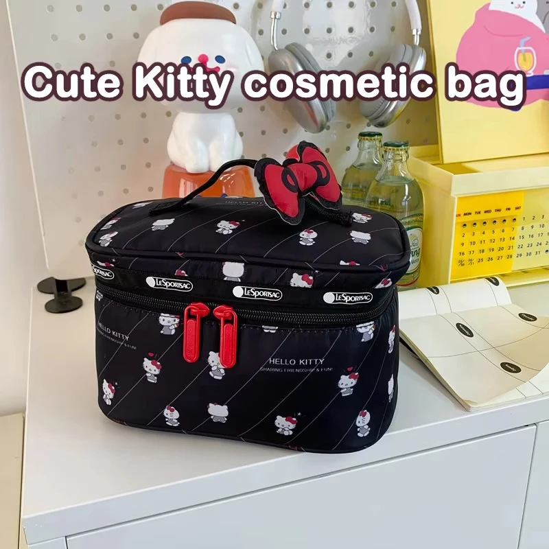 مرحبا كيتي Kawaii حقيبة مستحضرات تجميل أنيمي الشكل كم حقائب اليد الوظيفية سعة كبيرة تخزين مستحضرات التجميل النساء هدية