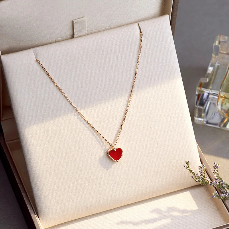 New Enamel Heart Pendants Necklaces for Women Black Red Love Drop Necklaces Gold Color Chain Necklaces Party Gifts collar