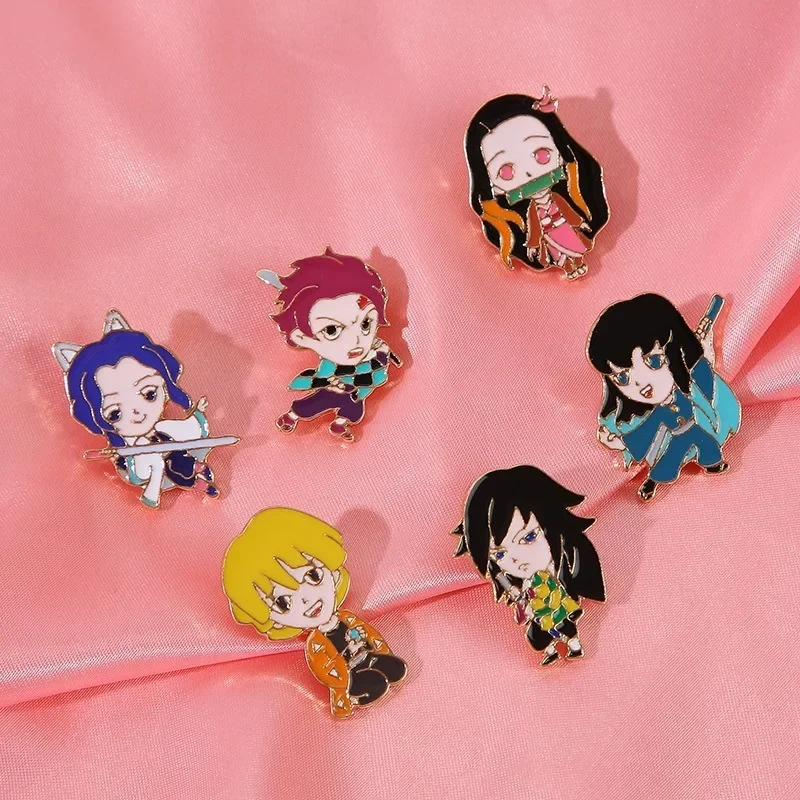 Demon Slayer Cartoon Broochs Anime Action Figures Kamado Tanjirou Nezuko Hashibira Inosuke Q Figurals Clothings Decoration Gifts