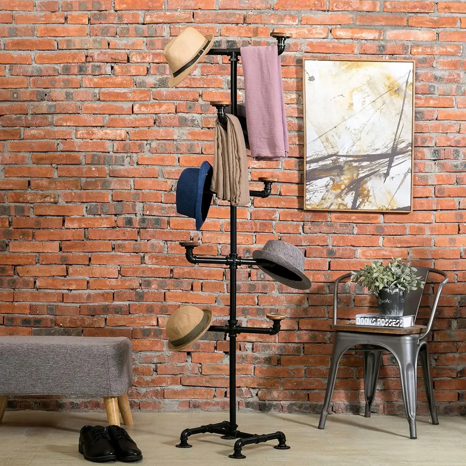 Industrial Black Metal Pipe Rack with 10 Round Rustic Burnt Wood Hat Hangers, Decorative Pipework Stand with Hooks for Hanging