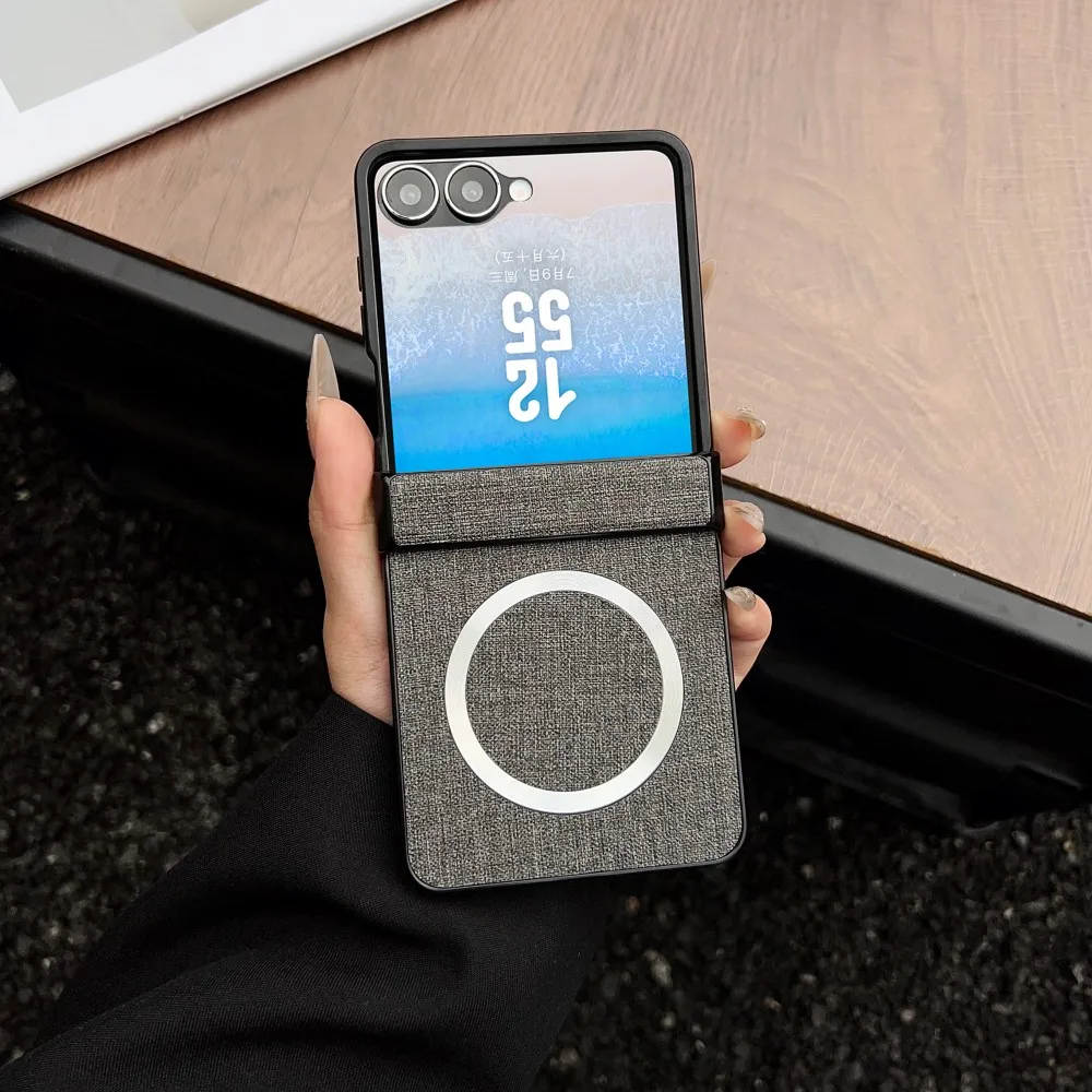 

Чехол для Samsung Galaxy Z Flip 7, роскошный чехол из искусственной ткани, средний шарнир, магнитная защитная задняя крышка с беспроводной зарядкой для Z Flip7 Shell