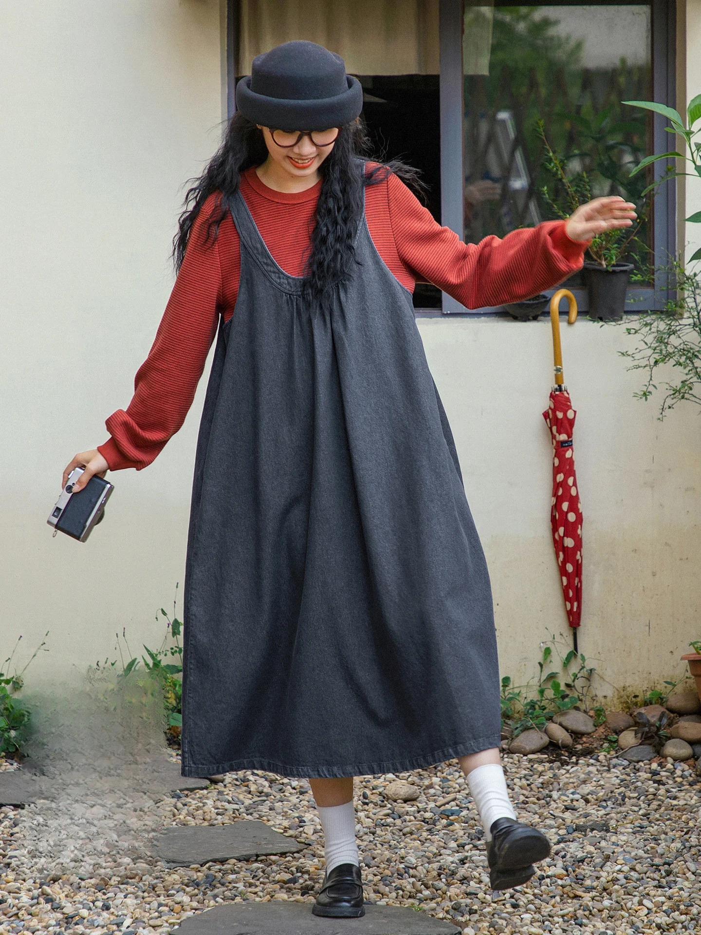 

Оригинальное женское осеннее винтажное повседневное джинсовое платье из чистого хлопка средней длины без бретелек, свободного кроя, дышащее