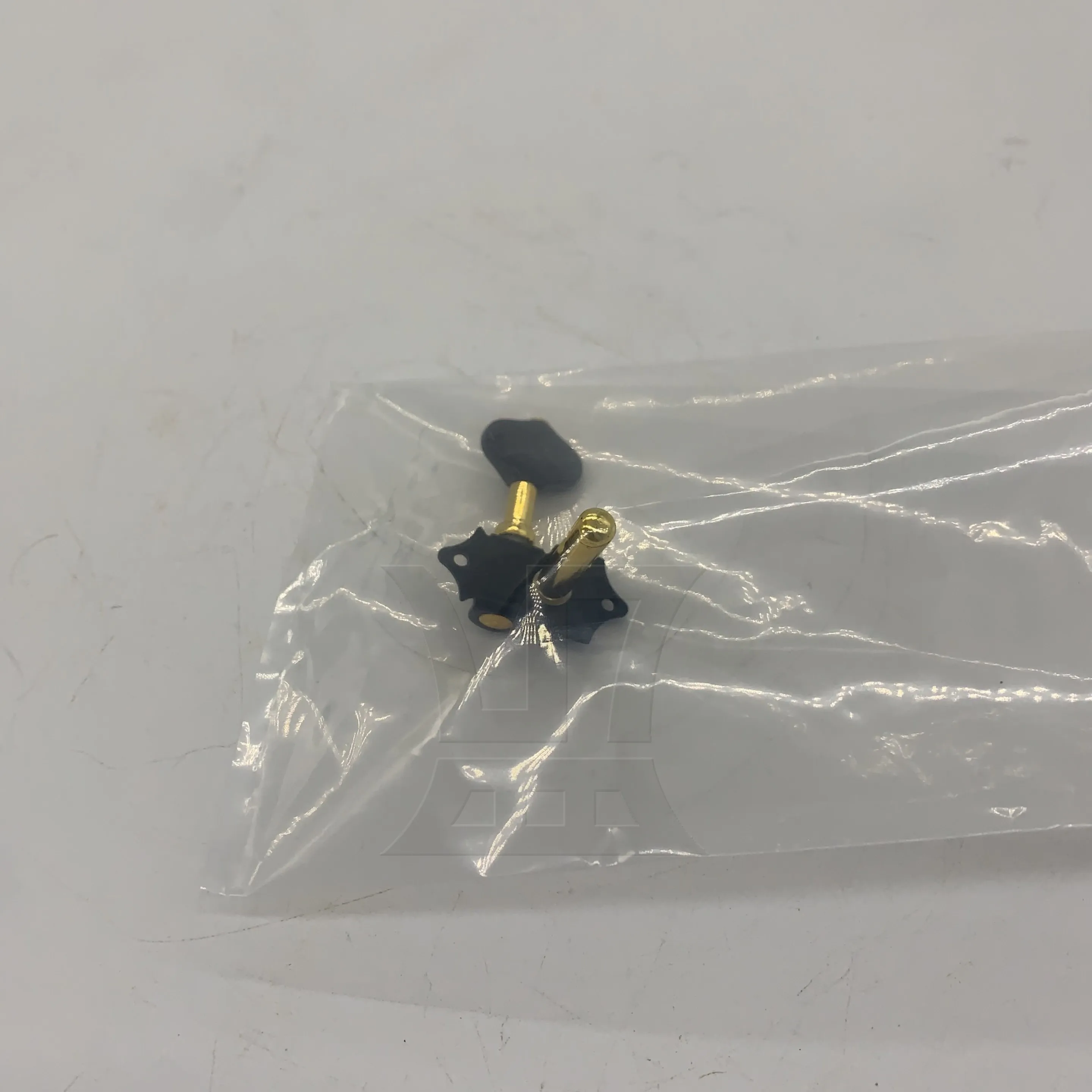 

Yibuy 1pc Classical Guitar Tuning Peg Gear Ratio 18:1 Left Black Gold for Tuning Buttons String Instrument Buttons